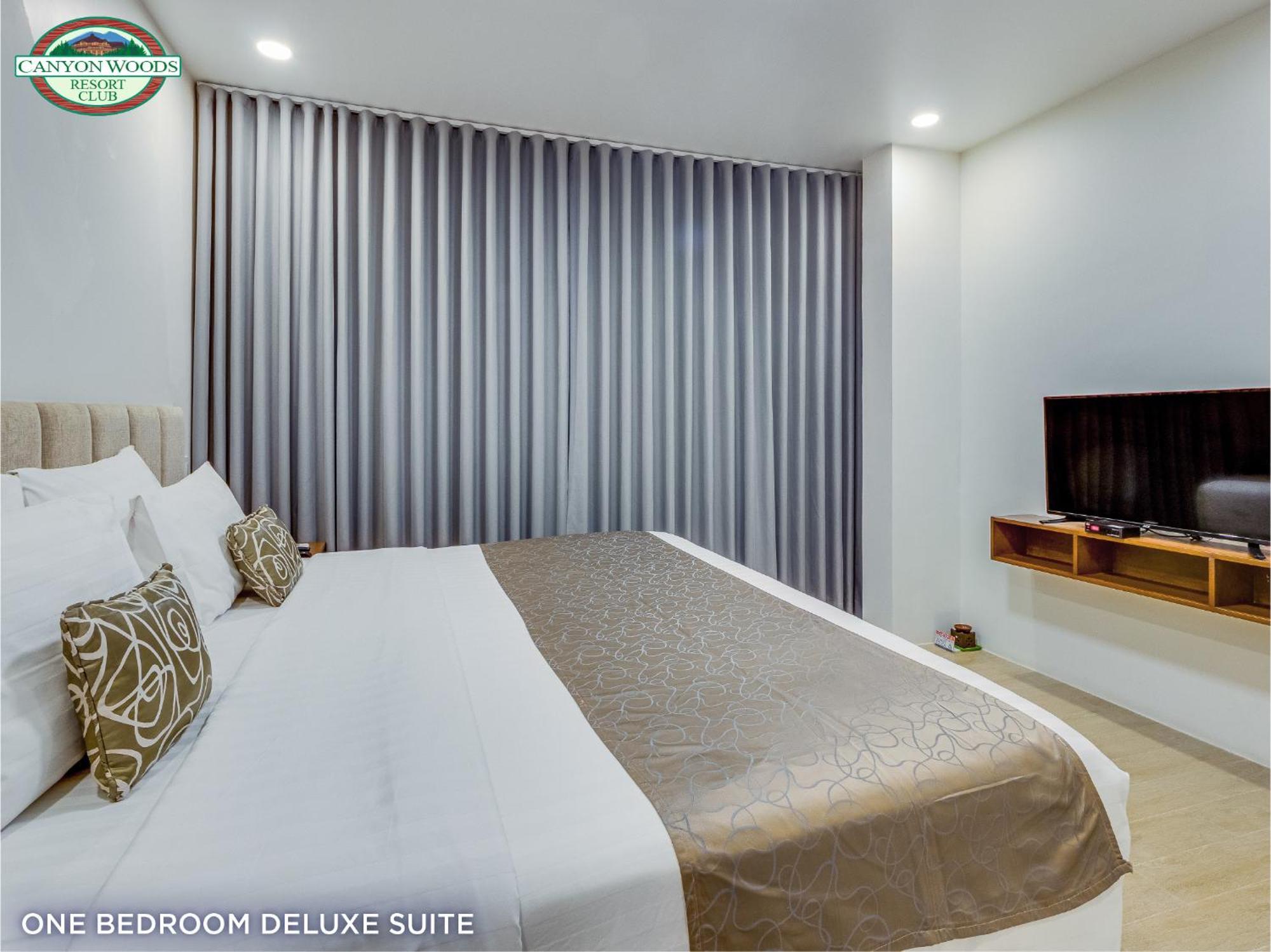 Canyon Woods Resort Club Tagaytay タガイタイ エクステリア 写真