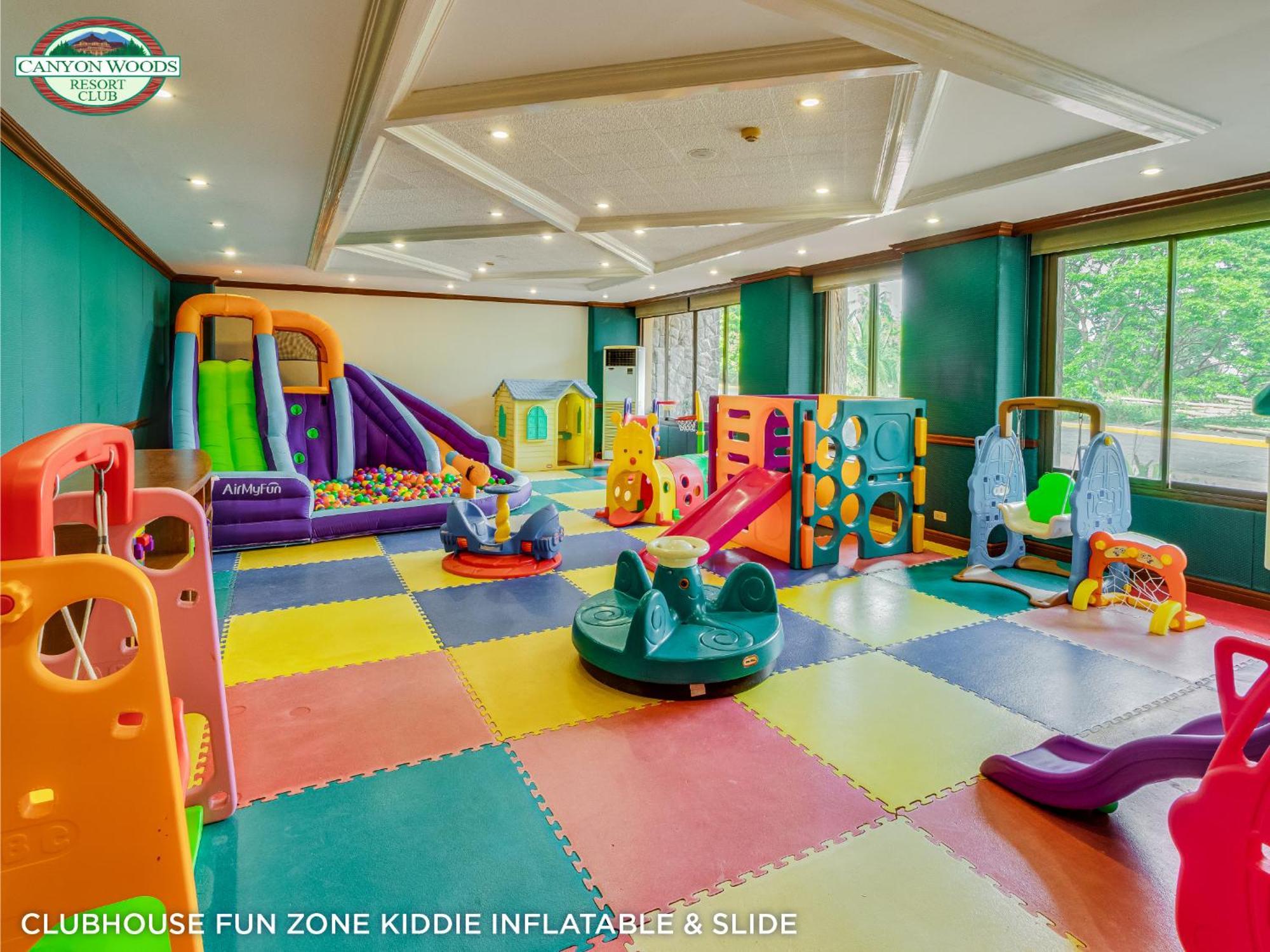 Canyon Woods Resort Club Tagaytay タガイタイ エクステリア 写真