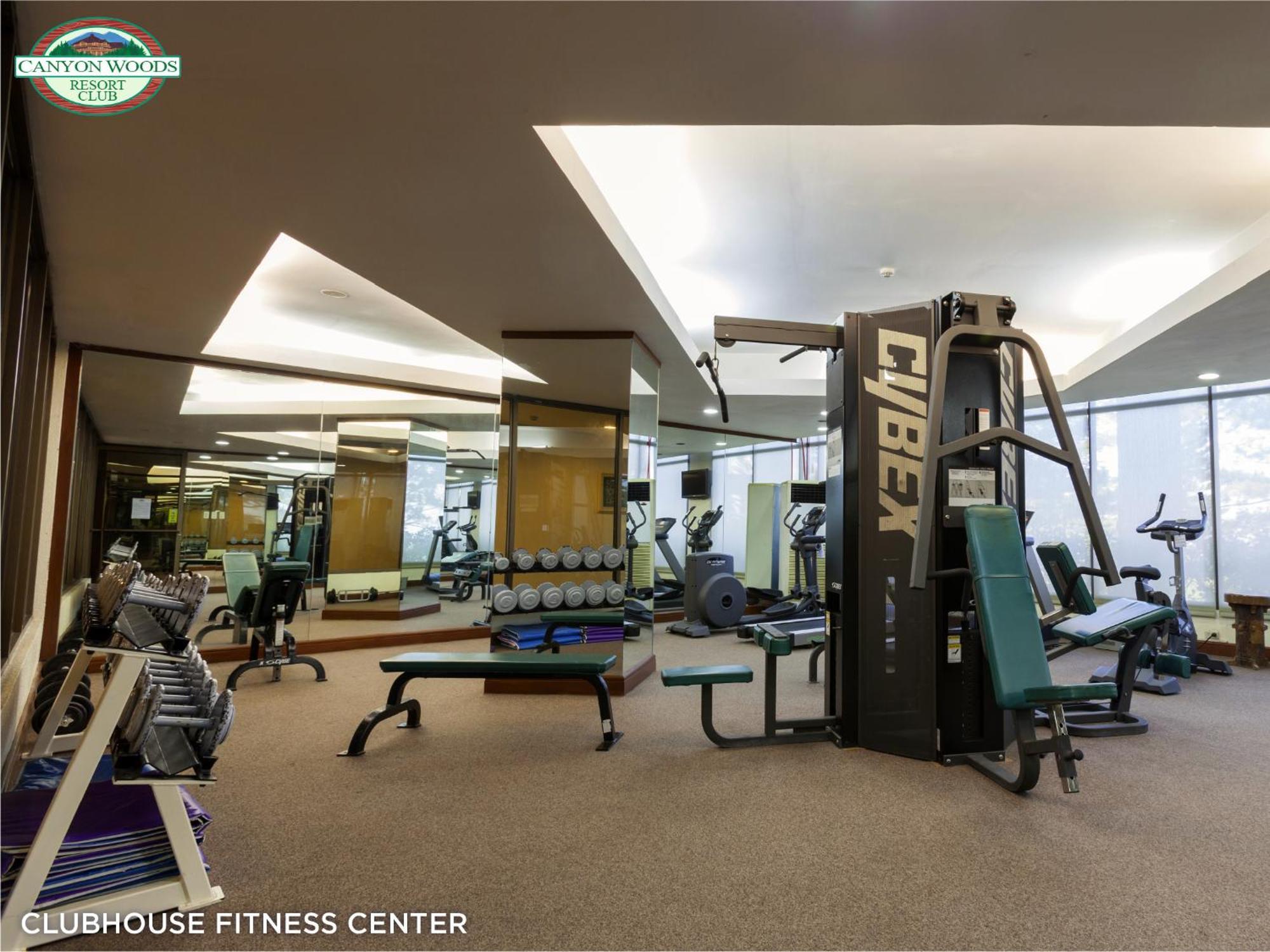 Canyon Woods Resort Club Tagaytay タガイタイ エクステリア 写真