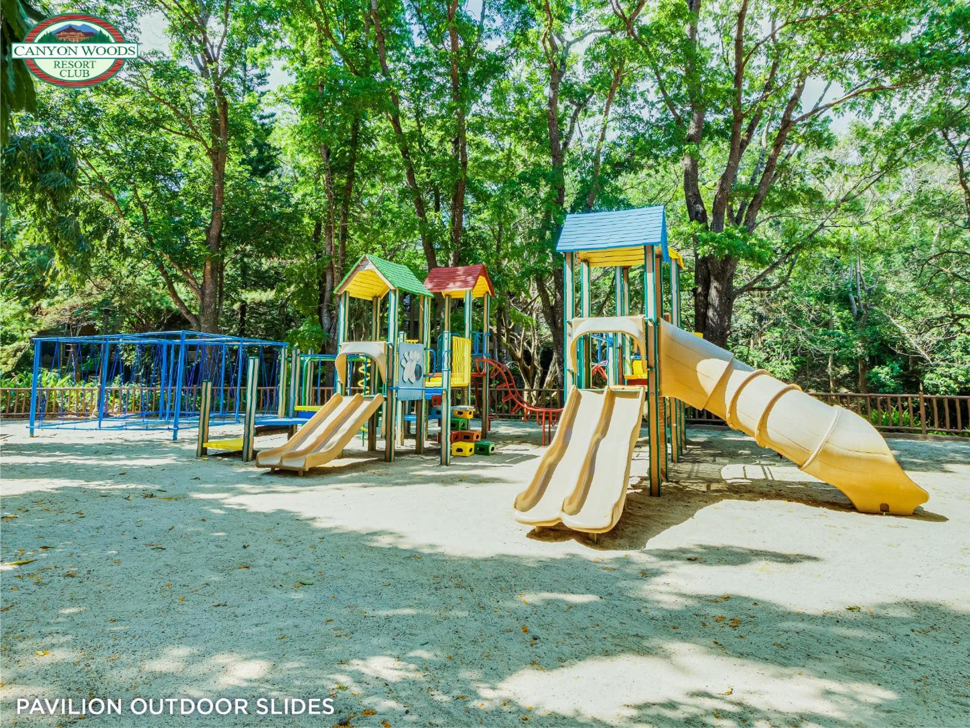 Canyon Woods Resort Club Tagaytay タガイタイ エクステリア 写真